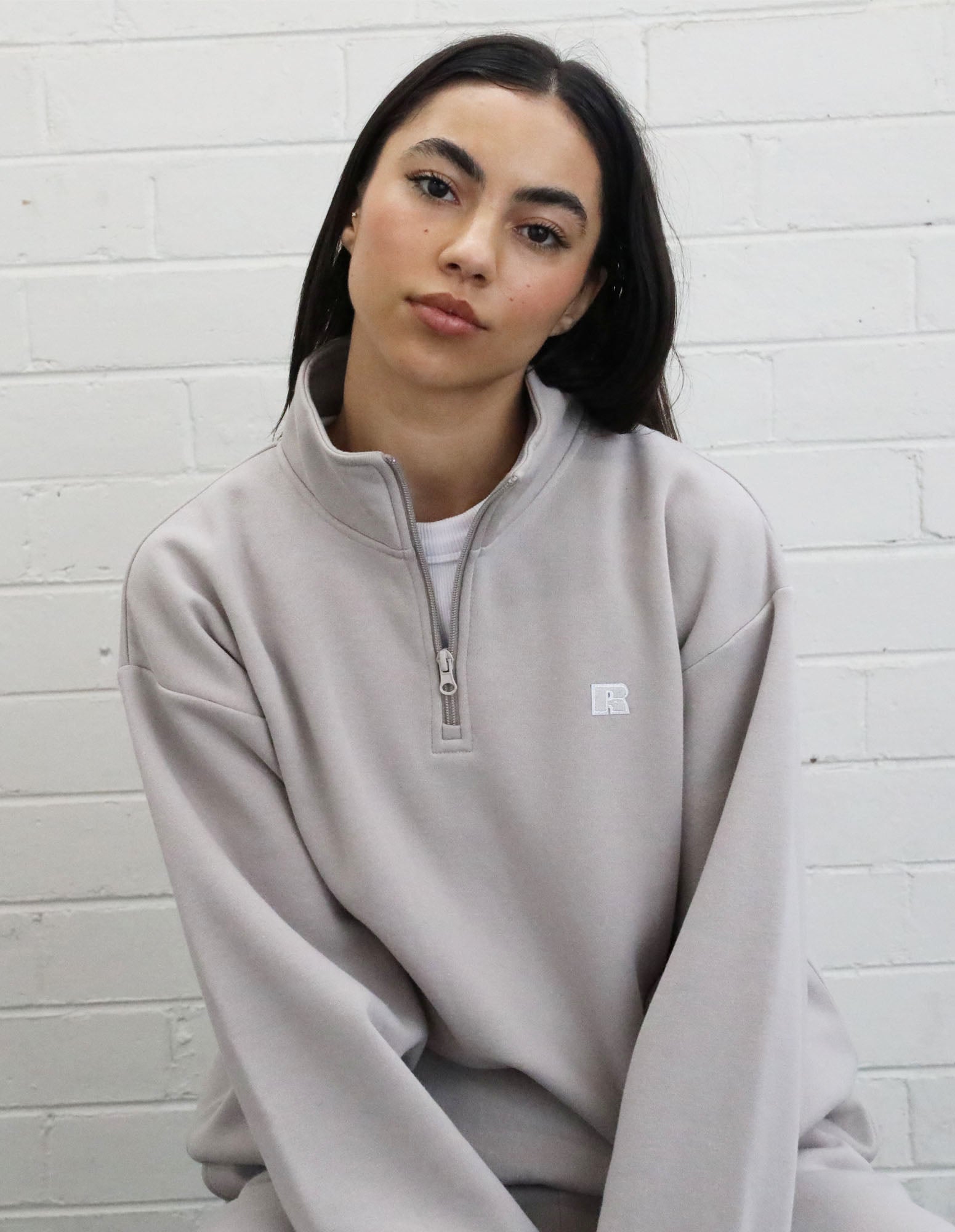 Russell Athletic Australia Womens R Logo 1/4 Zip - String True Since 1902