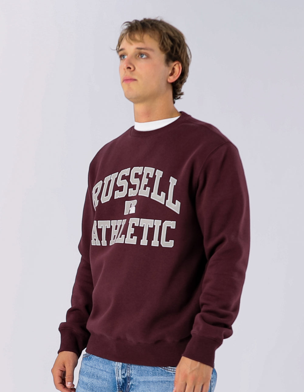 Russell Athletic Australia Mens Eagle Arch Crew - Plum Wine True Since 1902