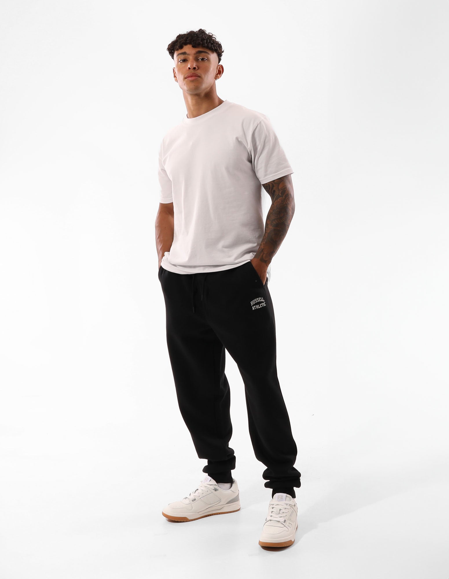Russell Athletic Australia Men's Originals Small Arch Cuff Track Pants - Black True Since 1902