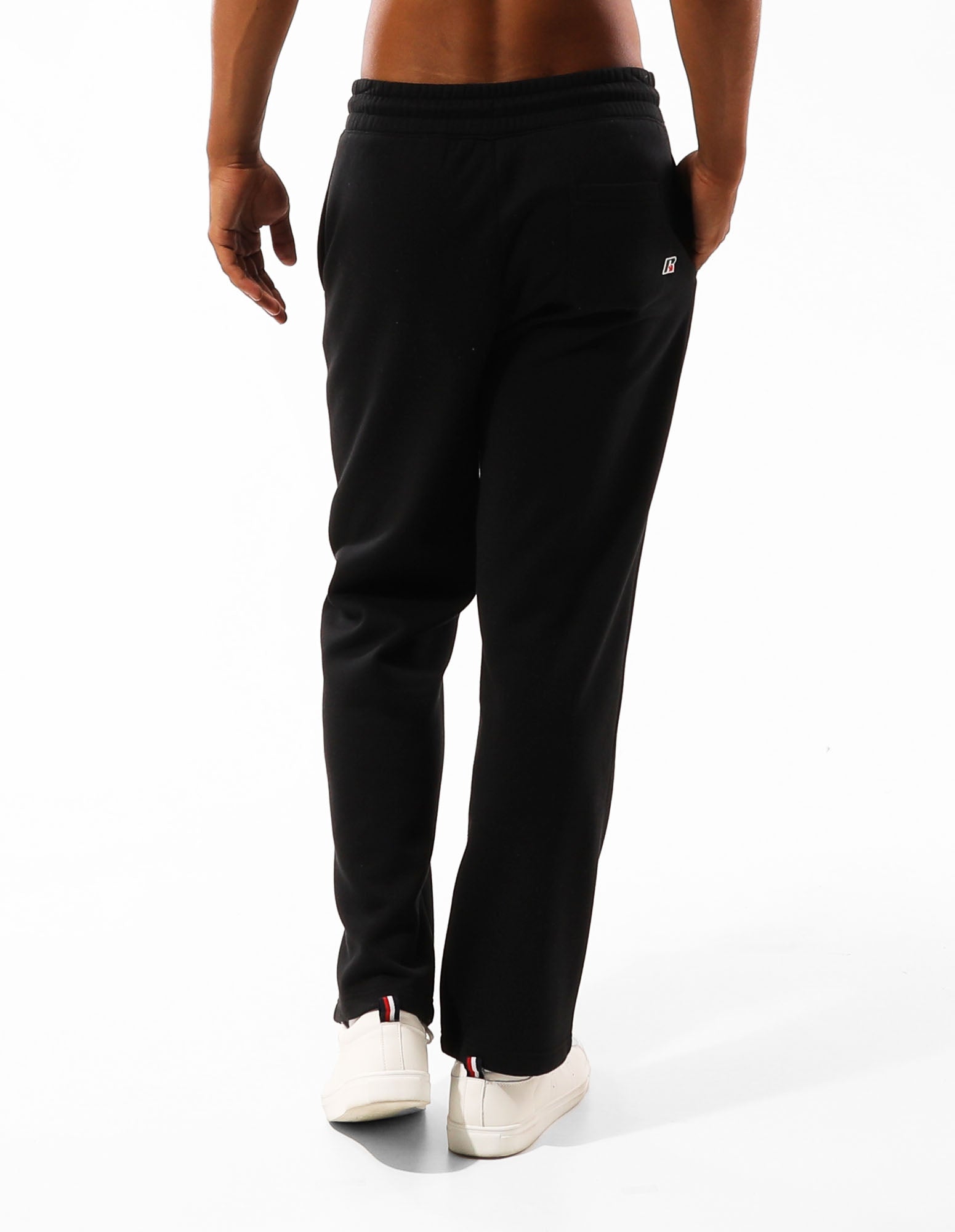 Russell Athletic Australia Men's R Logo Straight Leg Track Pants - Black True Since 1902