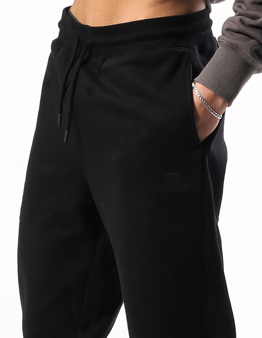 Russell Athletic Australia Men's Brooklyn Cuffed Trackpant - Black True Since 1902