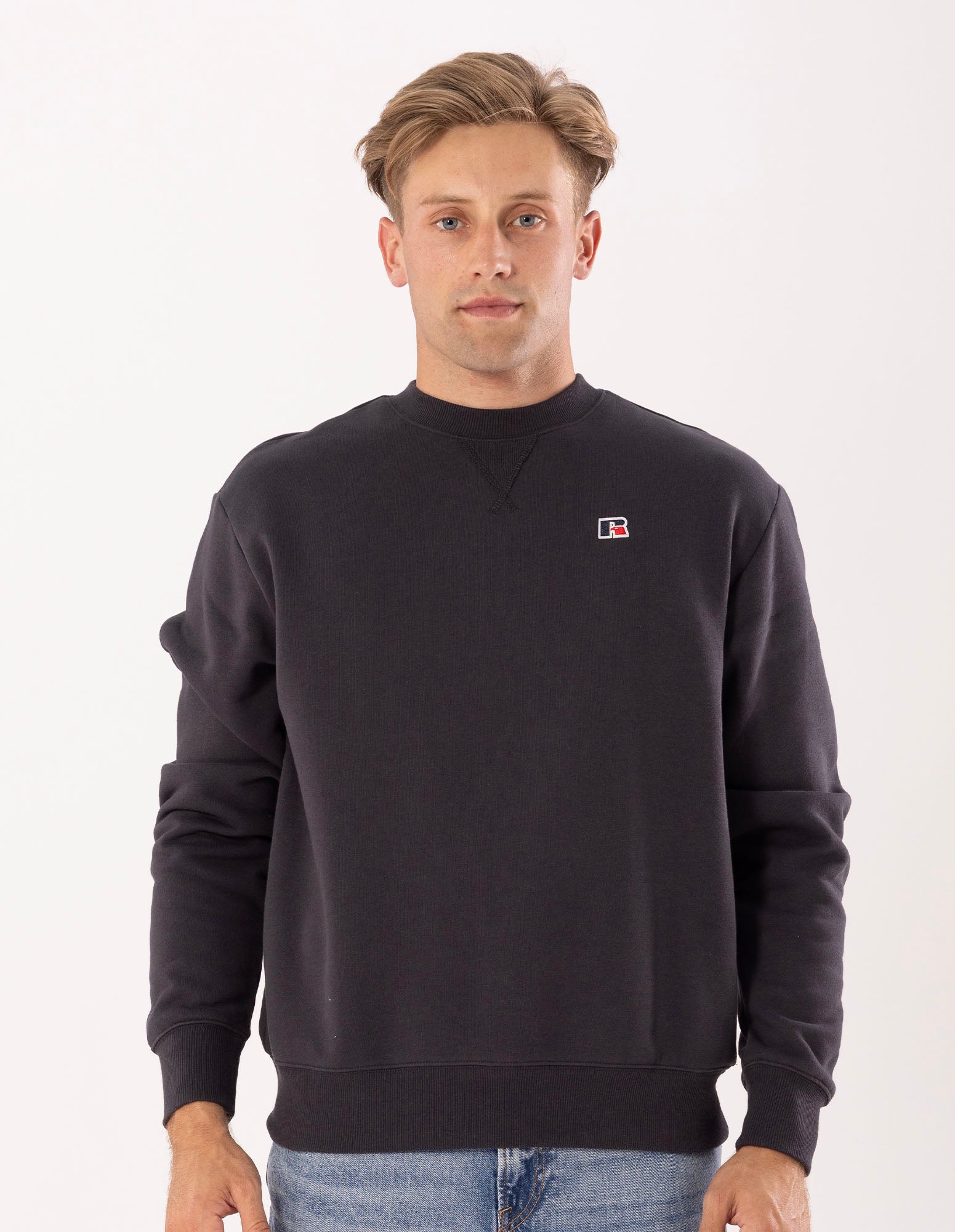 Russell Athletic Australia Men's R Logo Crew - Charcoal True Since 1902