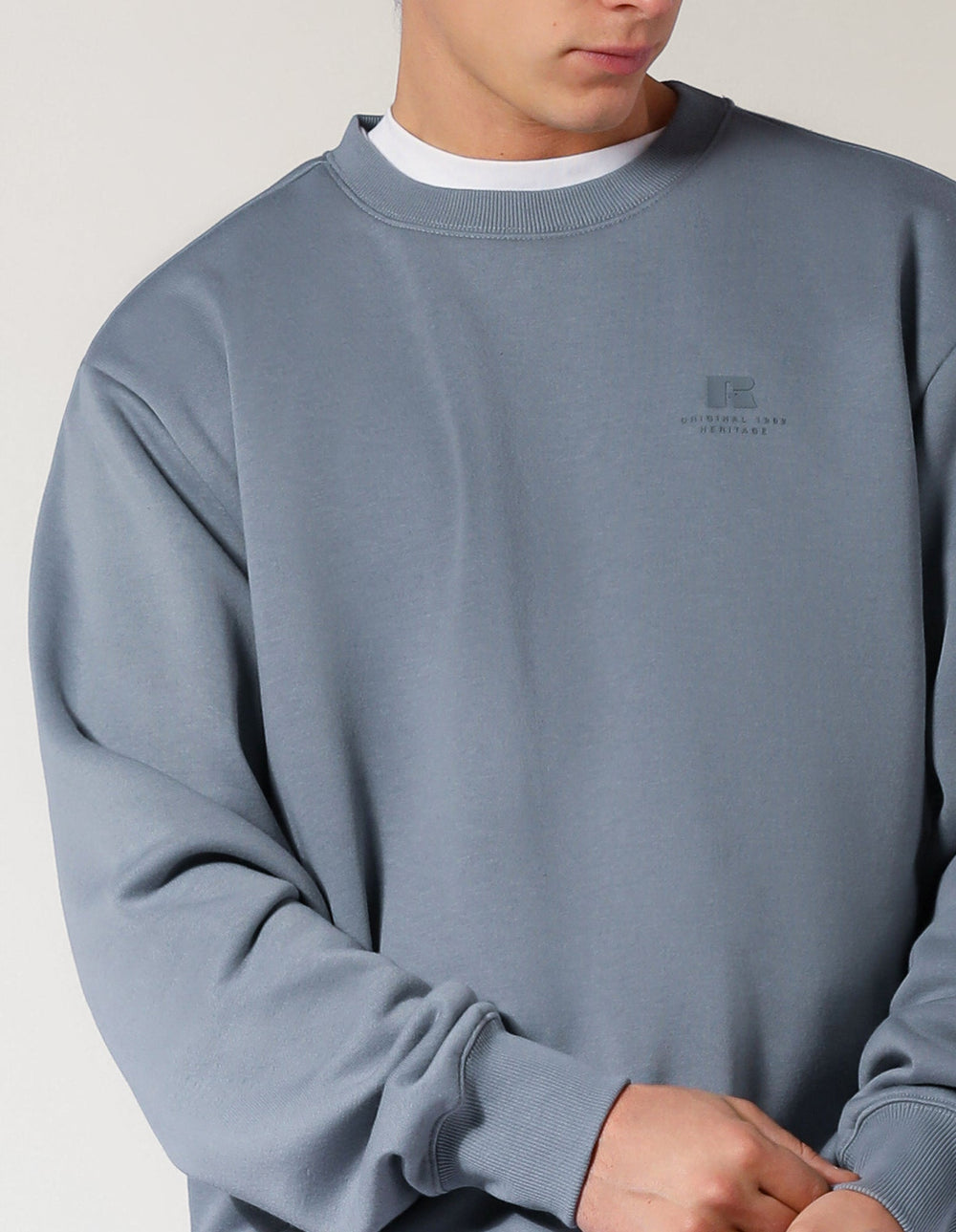 Russell Athletic Australia Men's Brooklyn Crew - Ash Colour True Since 1902