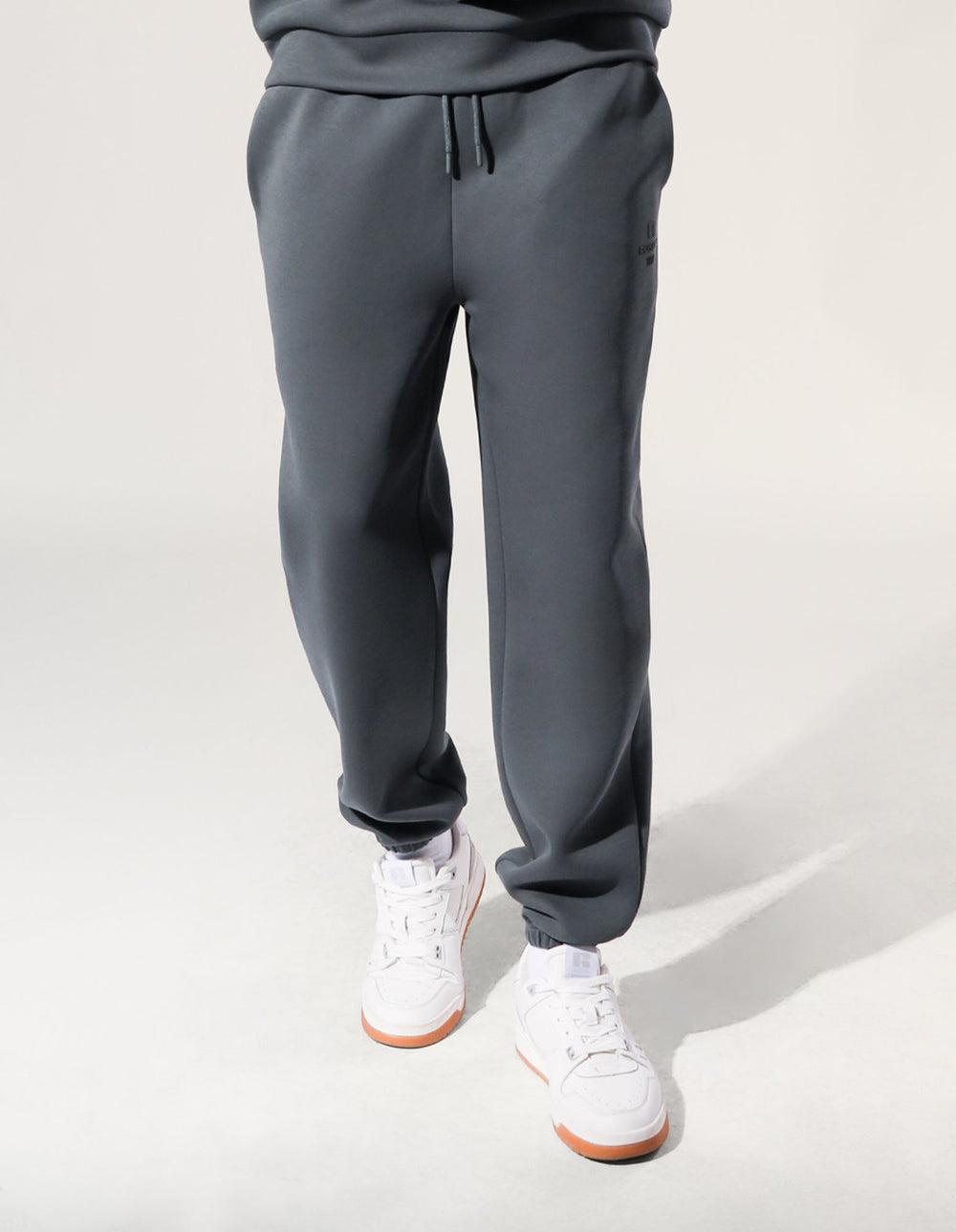 Russell Athletic Australia R Tech Leisure Cuffed Men's Track Pants - Spruce True Since 1902