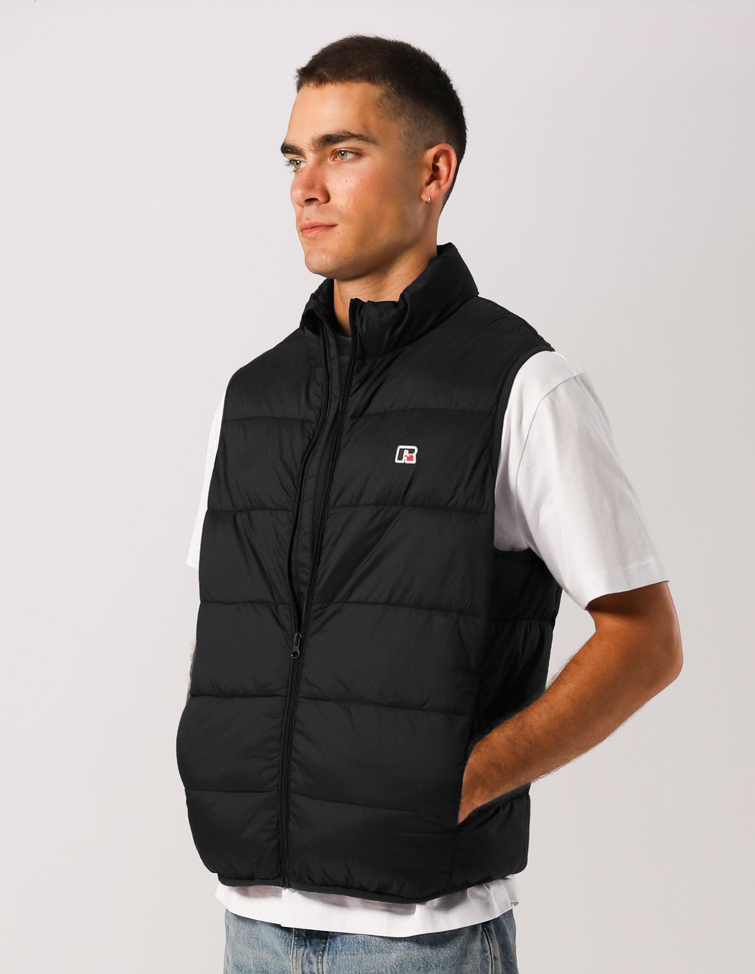 Russell Athletic Australia R Logo Lightweight Packable Puffer Vest - Black True Since 1902