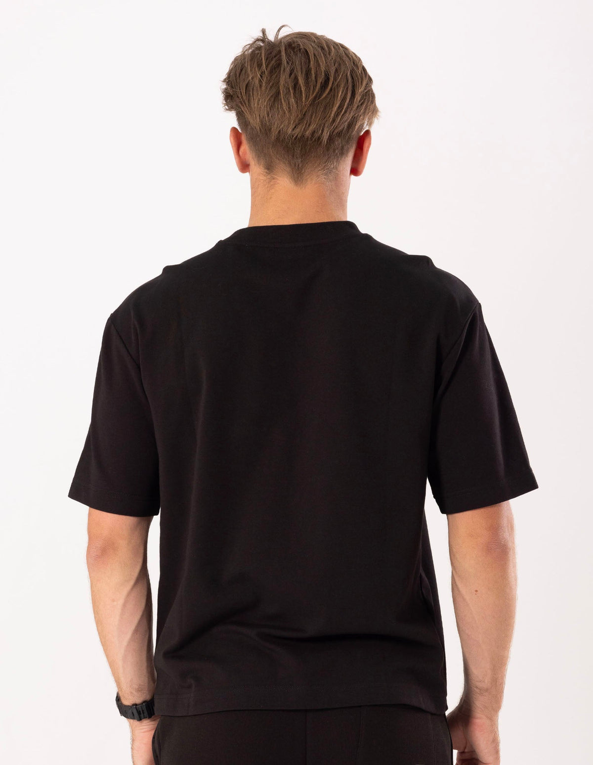 Russell Athletic Australia Men's R Tech Leisure Tee - Black True Since 1902
