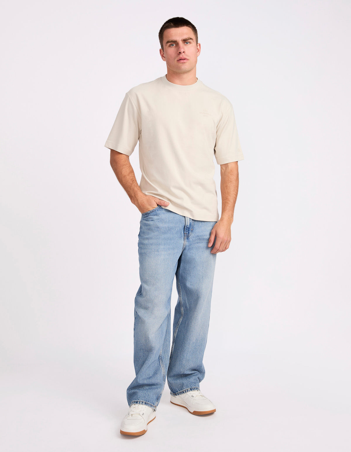 R Tech Leisure Mens Tee – White Sand