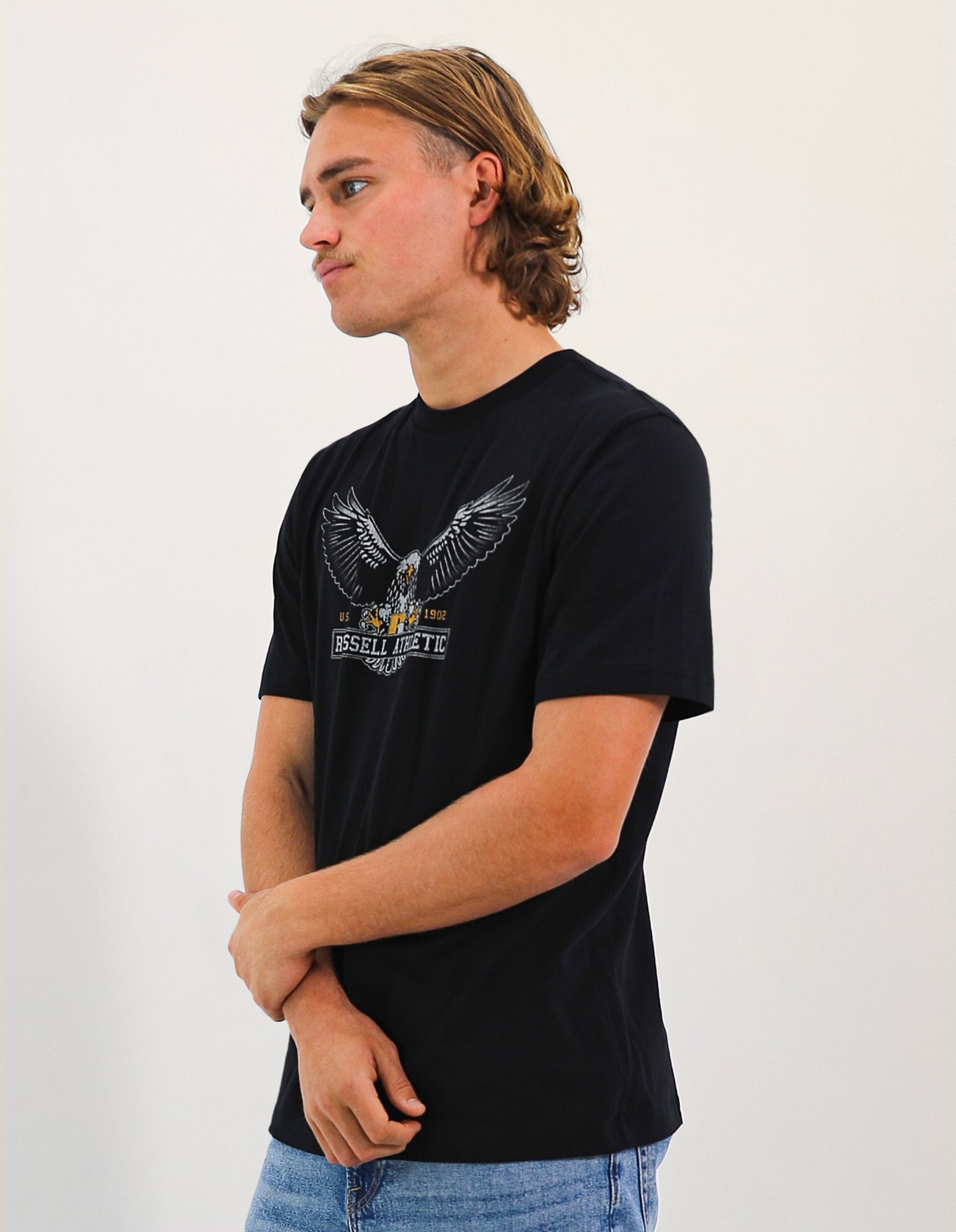Swoop Men's Tee - Black