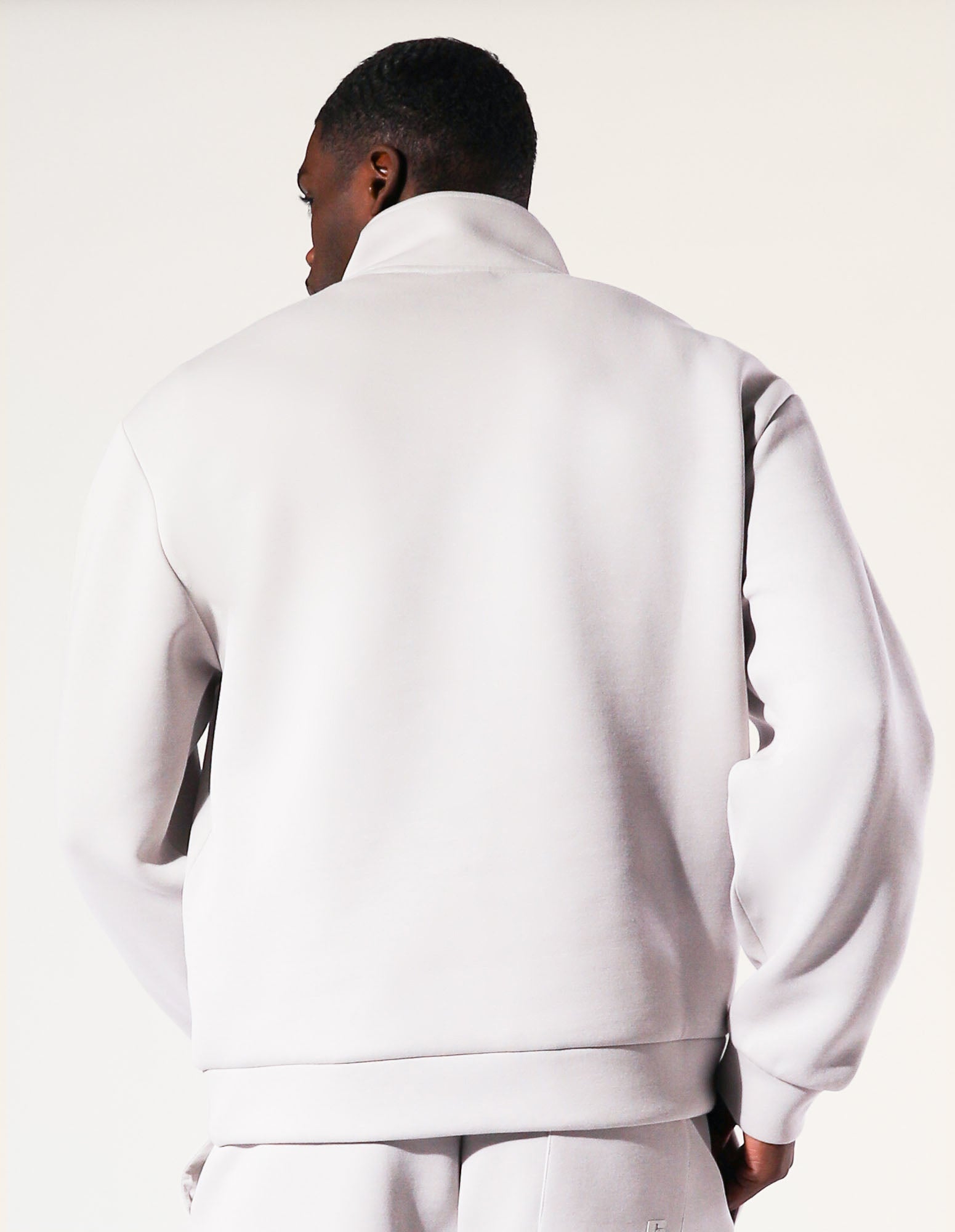 Men's R Tech Leisure 1902 Quarter Zip - Antarctica White | Russell Athletic AU