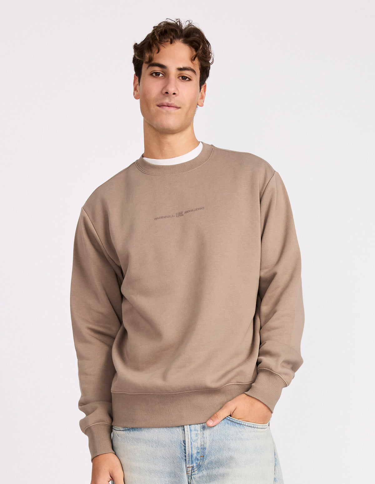 Russell Athletic Australia Brooklyn Men's Crew - Mocha True Since 1902