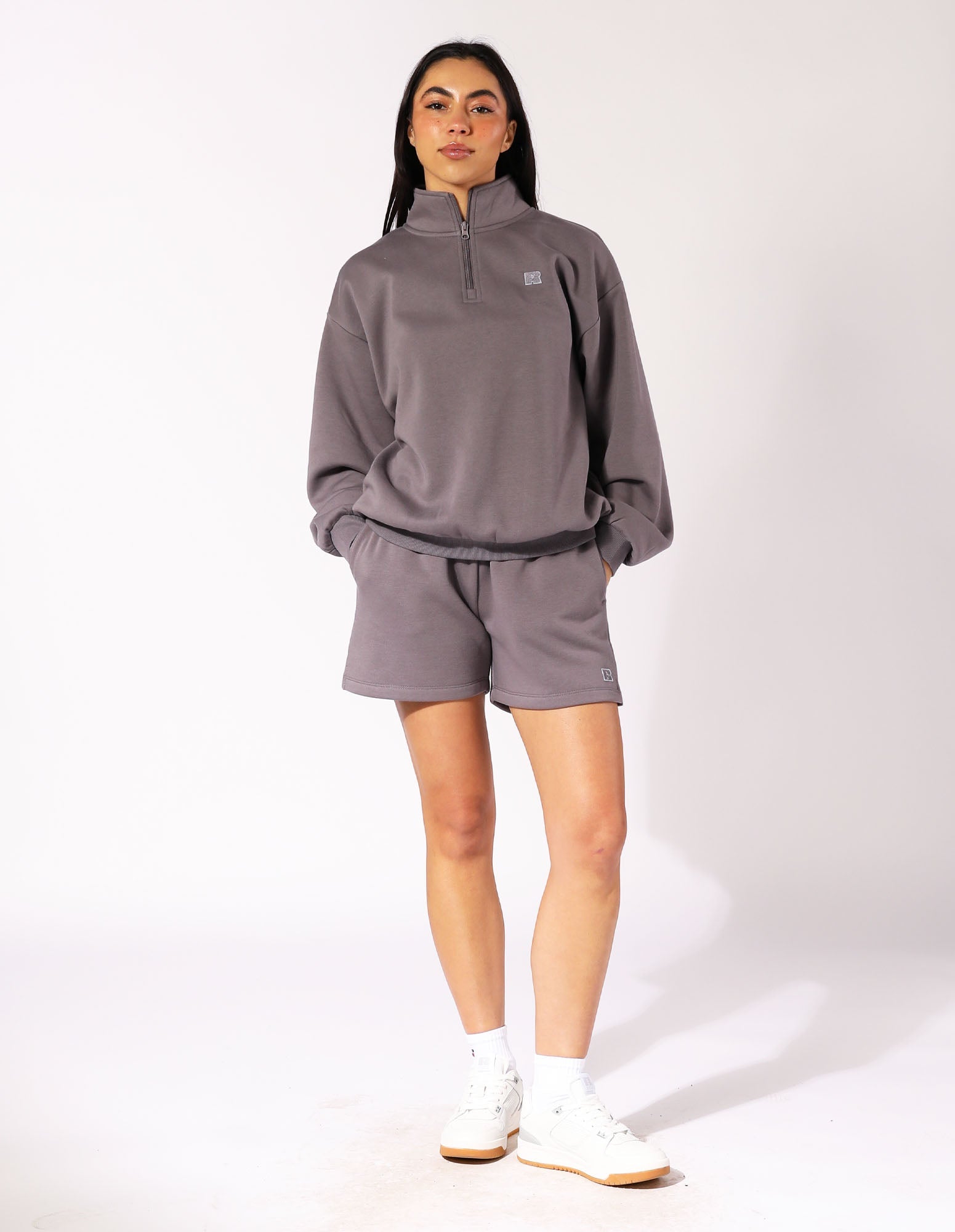 Women's R Logo Shorts - Shadow