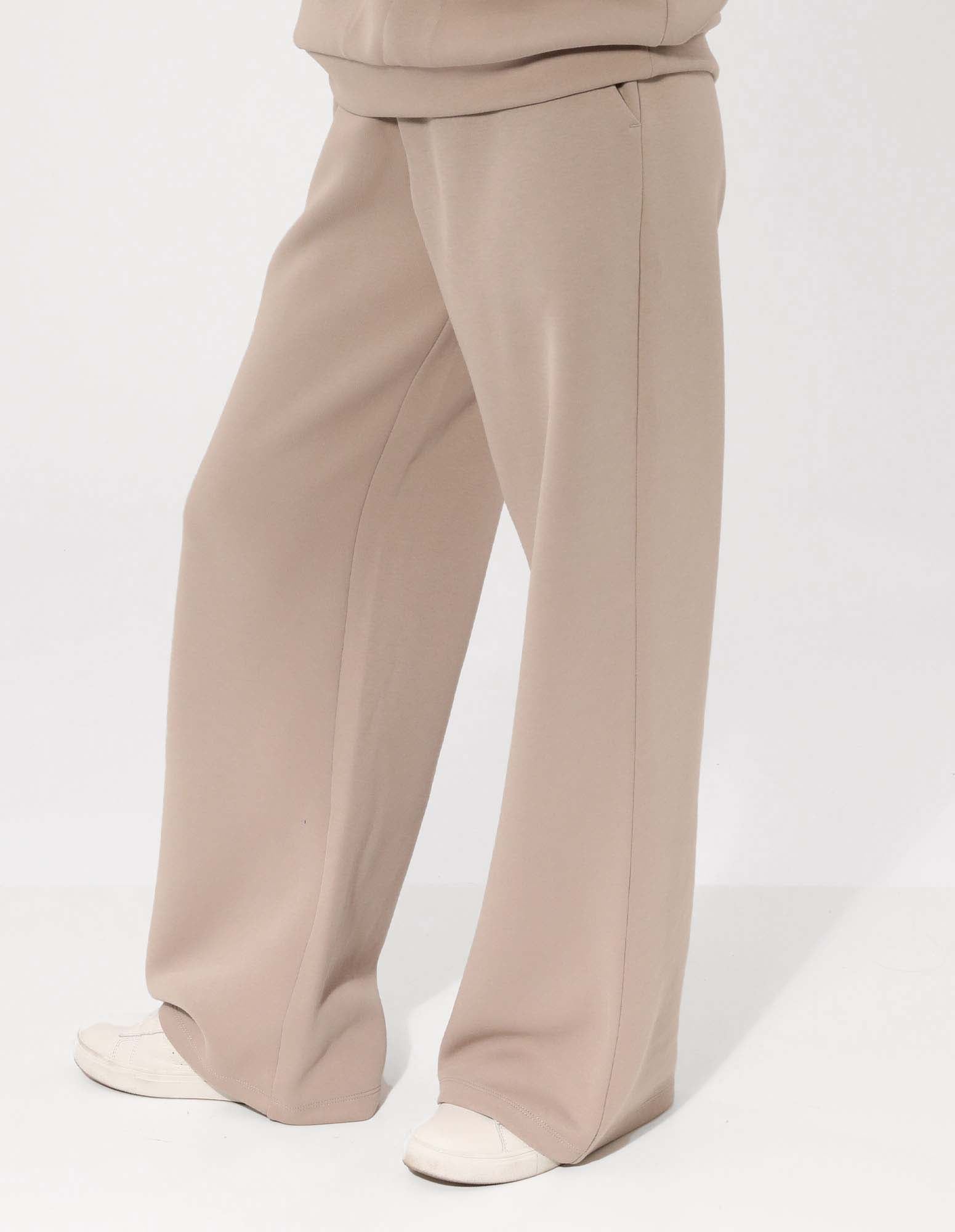 Russell Athletic Australia Women's R Tech Leisure Wide Leg Track Pant - String True Since 1902