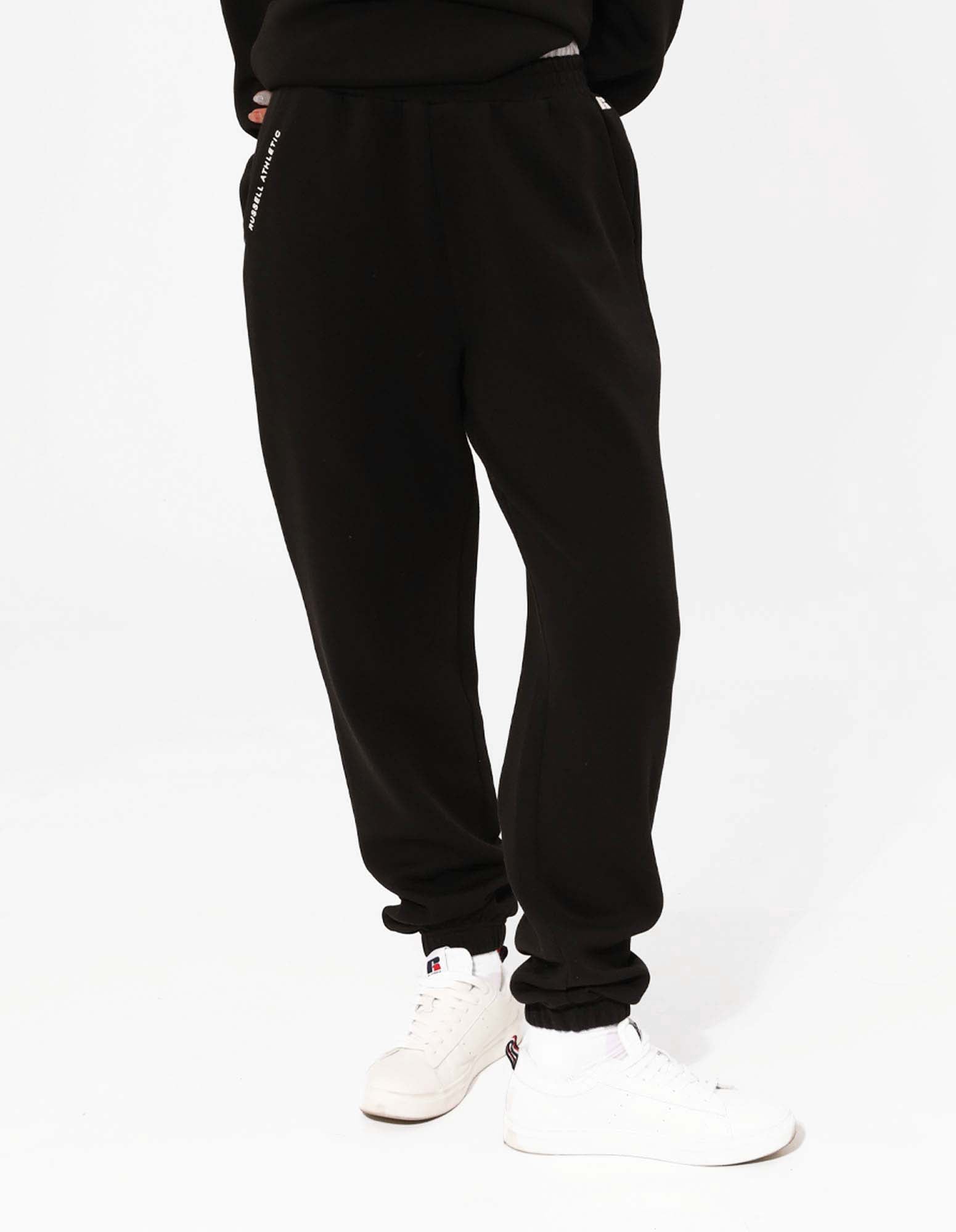 Russell Athletic Australia Women's R Tech Leisure Cuff Trackpant - Black True Since 1902