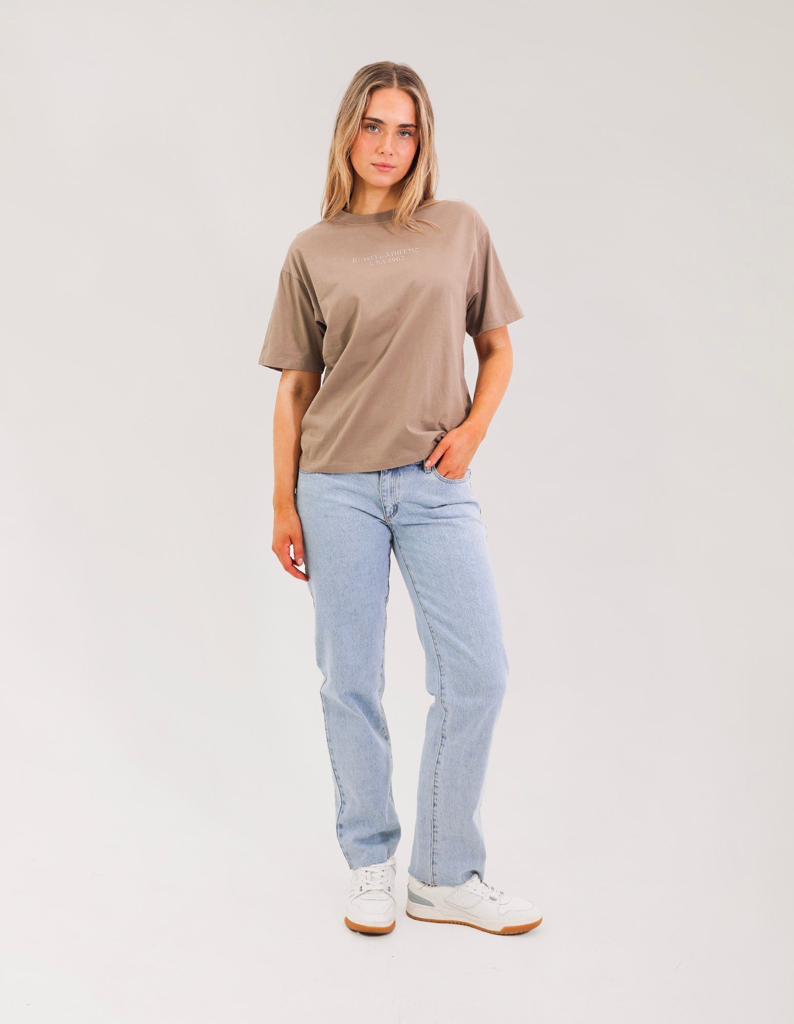Russell Athletic Australia USA 1902 Women's T-Shirt - Mocha Brown True Since 1902