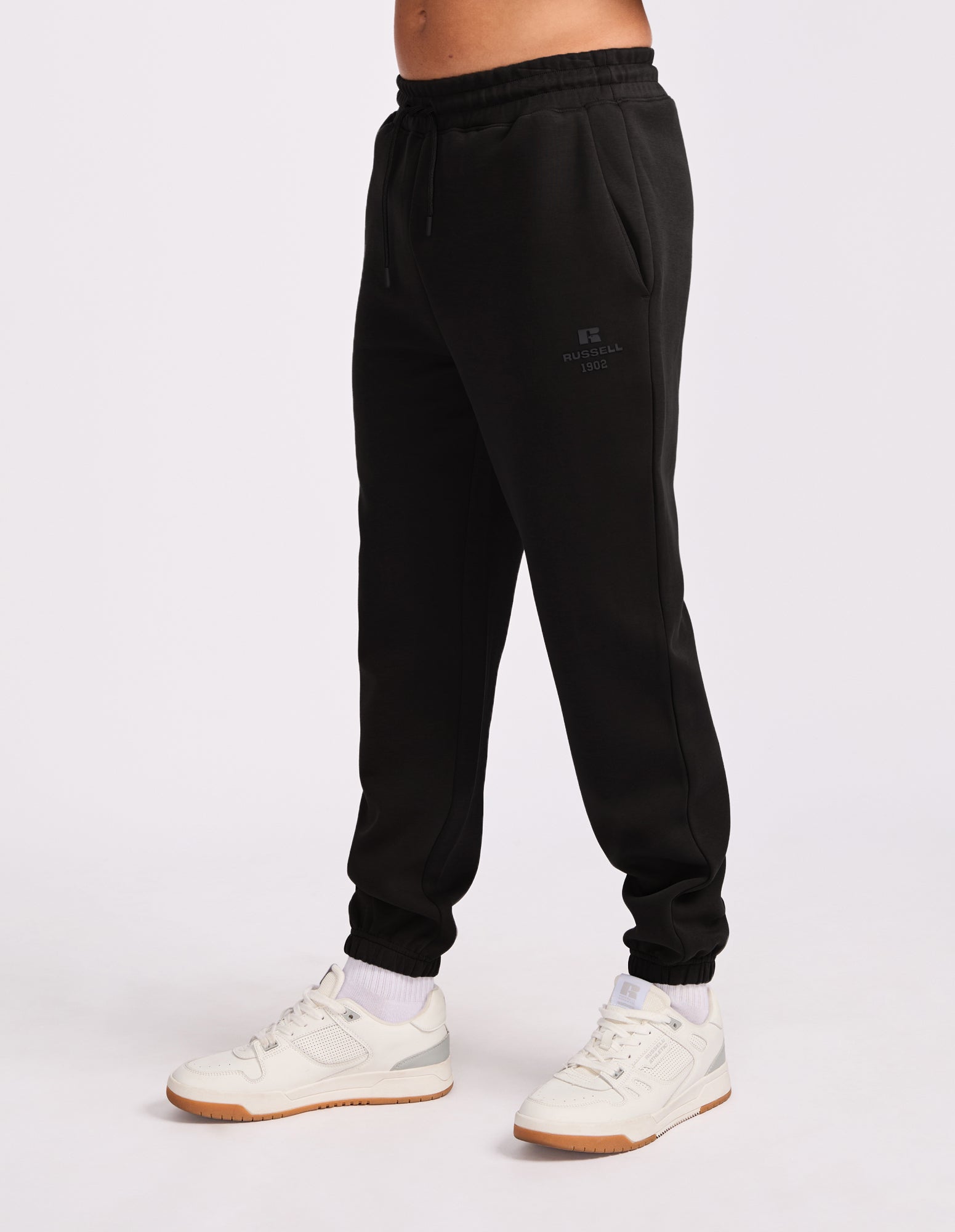 R Tech Leisure Cuffed Men's Trackpant - Black